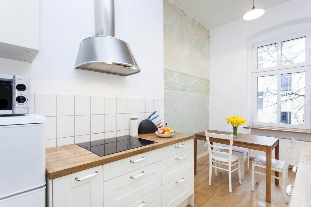 Apartment Winsstr. 68 Берлин Номер фото